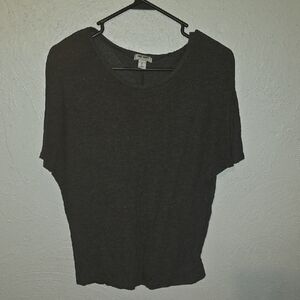 Old Navy Dark Gray Short Sleeve Tee